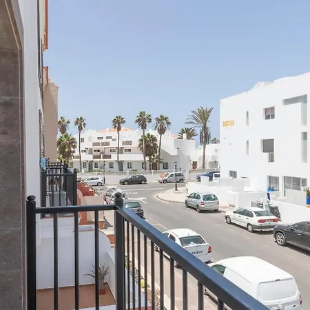Luna De Lobos: Bright And Cozy Apartment In Bristol Corralejo Exterior photo
