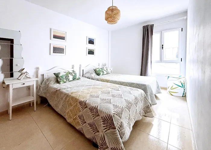 Luna De Lobos: Bright And Cozy Apartment In Bristol